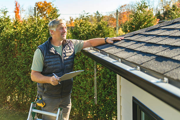 Professional Commercial Roofing technician working in Fairfield, ND